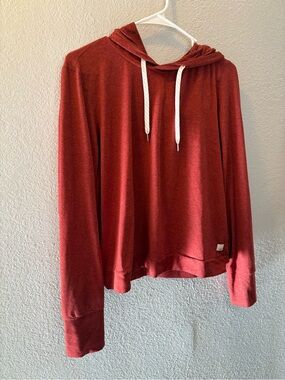 Vuori Halo Essentials Hoodie